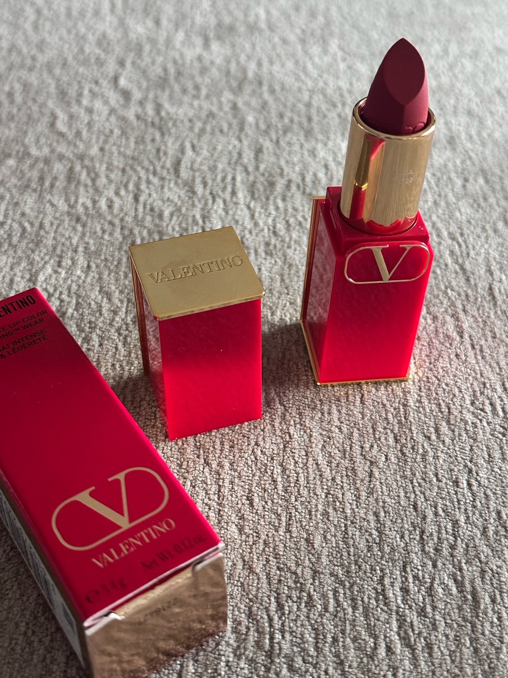 Rosso Valentino Matte Lipstick in Star Studded